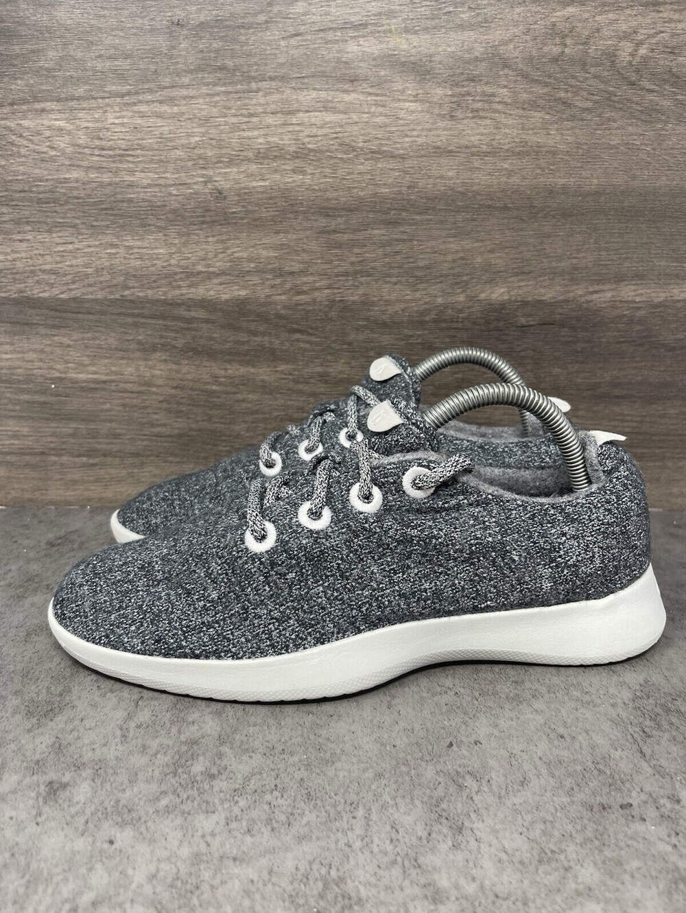 Allbirds Wool Runners Dark Gray Size 9 Womens Merino Wool Comfort Sneakers